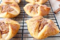 Spiced Pumpkin-Filled Pastries Recipe