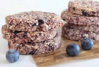 Homemade Oatmeal Berry Granola Bars Recipe