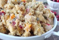 Gluten-Free Cranberry and Butternut Squash Cornbread Stuffing