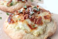 Crispy Bacon and Mashed Potato Pizza