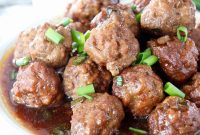 Slow Cooker Korean BBQ Meatballs with Gochujang Glaze