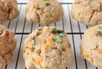 Flaky Garlic Cheddar Gluten-Free Biscuits