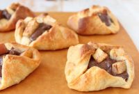 Homemade Apple Cinnamon Cream Cheese Danish Recipe