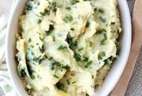 Creamy Vegan Mashed Potatoes with Roasted Garlic and Kale
