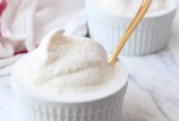 Classic Old-Fashioned Vanilla Ice Cream