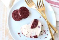 Red Velvet Oreo Cheesecake Bars Recipe