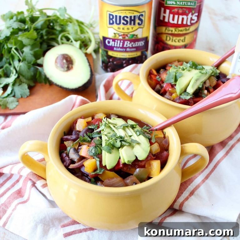 Smoky Vegetarian Chili with Fajita Peppers