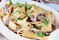 Creamy Instant Pot Beef Stroganoff