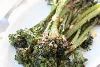 Crispy Garlic Parmesan Roasted Broccolini Recipe