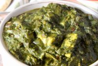 Palak Paneer Recipe: Creamy Indian Spinach Curry with Paneer