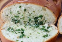Crispy Garlic Bread with Herbed Butter