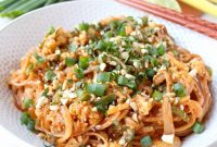 Spicy Vegetable Pad Thai Recipe with Crispy Tofu