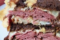 Classic New York Pastrami Sandwich Recipe