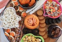 Spooky Halloween Snack Board Ideas for Parties