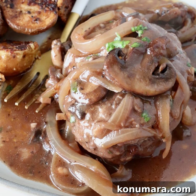 How to Make Chopped Steak with Mushroom Gravy