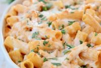 Creamy Buffalo Chicken Pasta Bake
