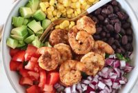 Zesty Mexican Shrimp Salad with Avocado and Lime
