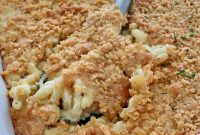 Baked Mac and Cheese with Cheez-It Crust