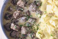 Creamy Peppercorn Meatballs