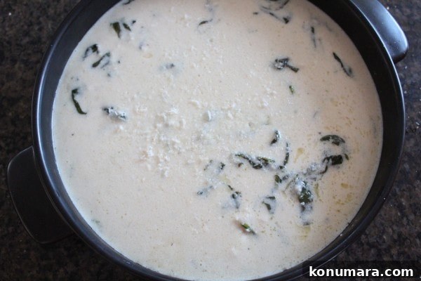 Baked Rigatoni with Spinach Alfredo Sauce