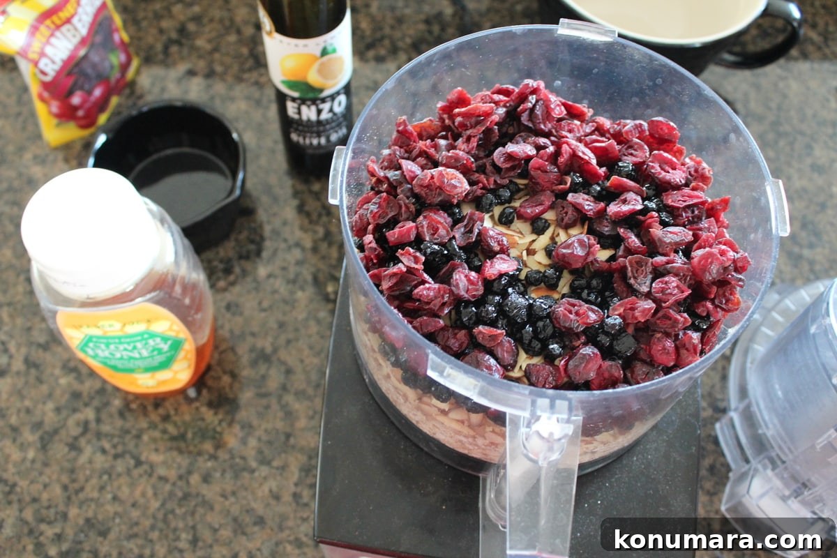 Homemade Oatmeal Berry Granola Bars Recipe 4 Oatmeal Berry Granola Bar Recipe