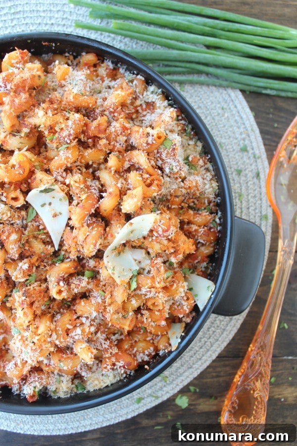 Red Pepper Chorizo Mac and Cheese