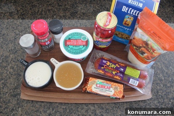 Red Pepper Chorizo Baked Mac and Cheese Ingredients