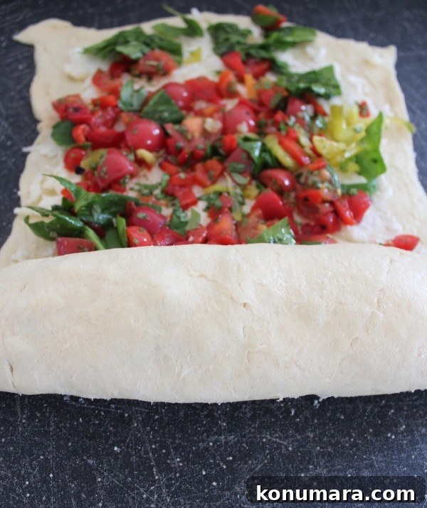 Cheesy Veggie Pizza Rolls Recipe