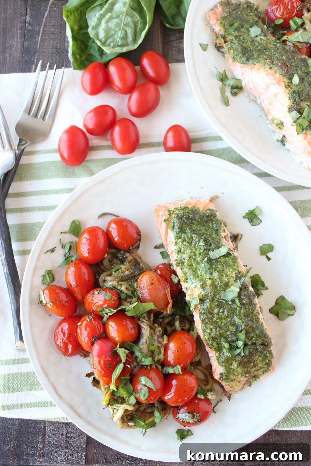 Pesto Baked Salmon and Zucchini Noodle Foil Dinner