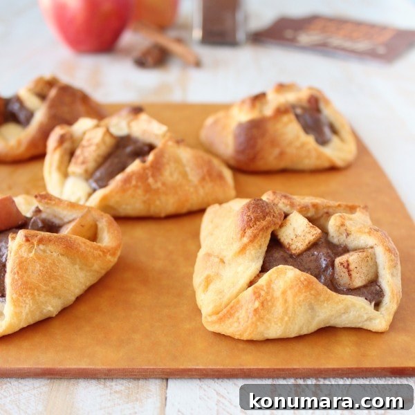 Apple Cinnamon Cream Cheese Pastries