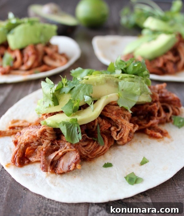 Slow Cooker Sriracha Honey Pulled Pork Tacos Recipe