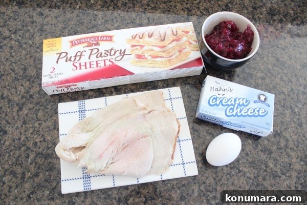 Ingredients for cranberry turkey puff pastry