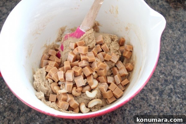 Salted Caramel Cashew Cookie Recipe