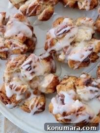 S'mores Cinnamon Rolls with Toasted Marshmallow and Chocolate 8 Pull Apart Cinnamon Rolls