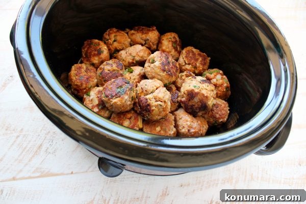 turkey meatballs in a slow cooker
