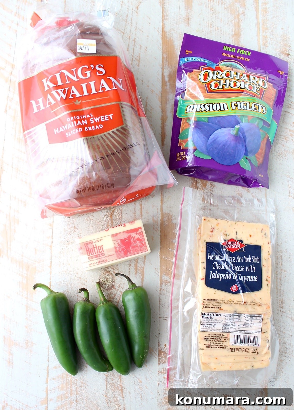 Fig and Jalapeno Grilled Cheese Recipe 4 Grilled cheese sandwich with figs and jalapeños sliced in half