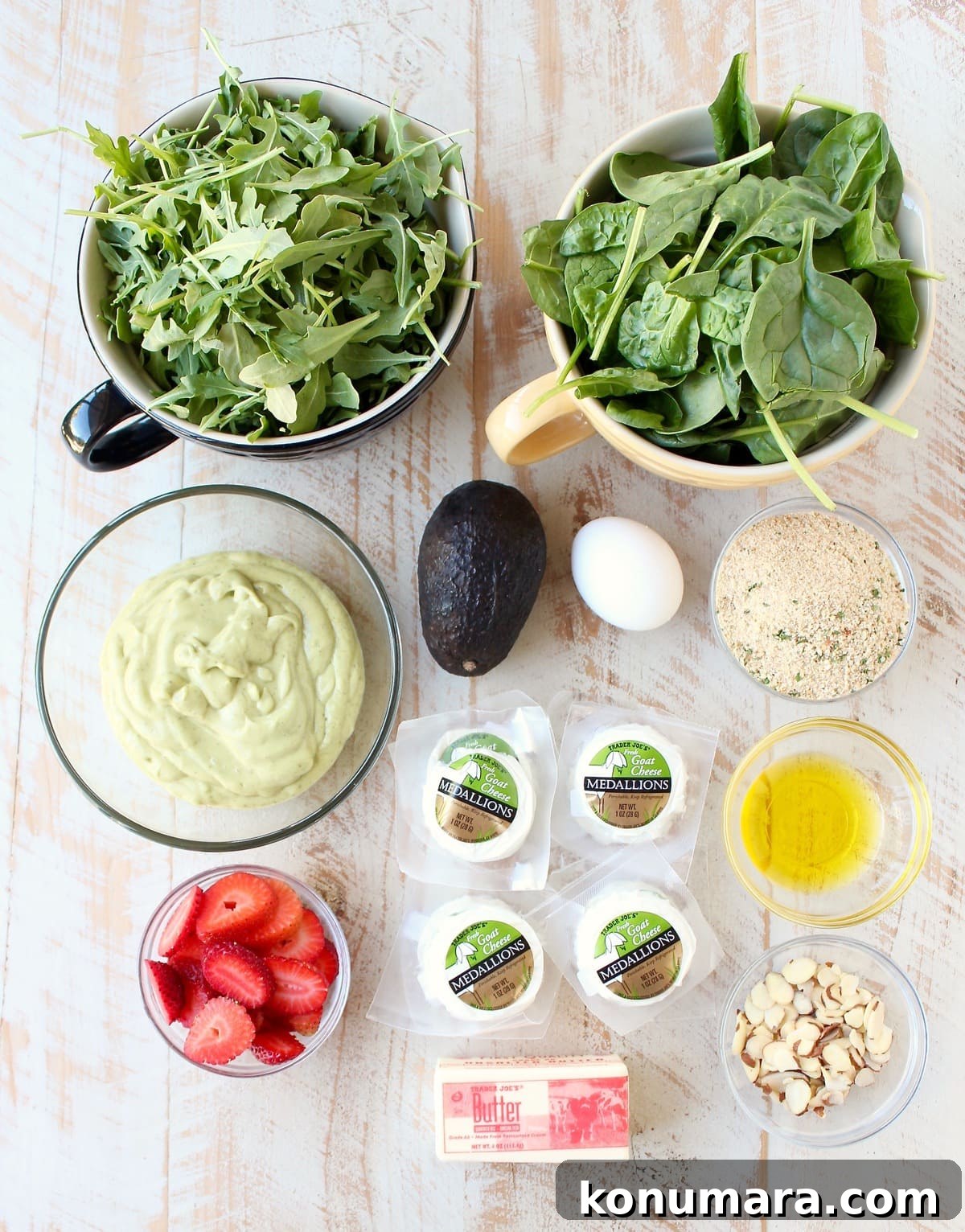 Strawberry Avocado Salad with Crispy Goat Cheese 4 Crispy goat cheese, creamy avocado & juicy strawberries top spinach & arugula, tossed with avocado vinaigrette, for the perfect vegetarian Spring salad!