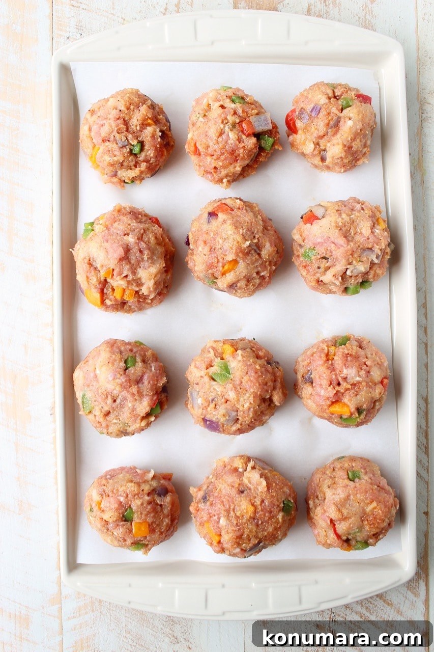 Fajita Meatball Sliders Recipe with Peppers and Onions 5 You're going to love these fajita meatball sliders on hawaiian rolls with pepper jack cheese & creamy guacamole! They're easy to make in under 30 minutes!