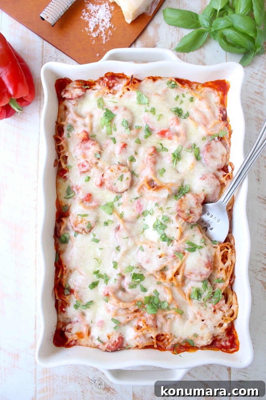 15 Pantry Staple Recipes with Shopping List 13 Toss your favorite pizza toppings, like sausage & peppers, with spaghetti & pasta sauce, then top with cheese for an easy pizza baked spaghetti recipe!