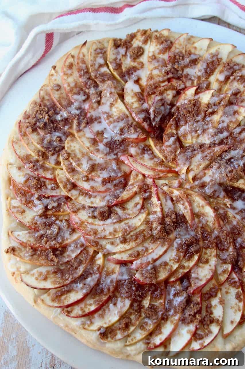 overhead image of apple dessert pizza