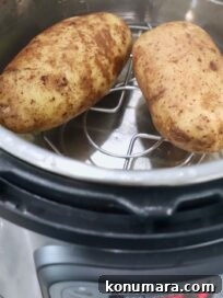 Instant Pot Baked Potatoes