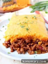 Buffalo Cheddar Cornbread Chili Pie