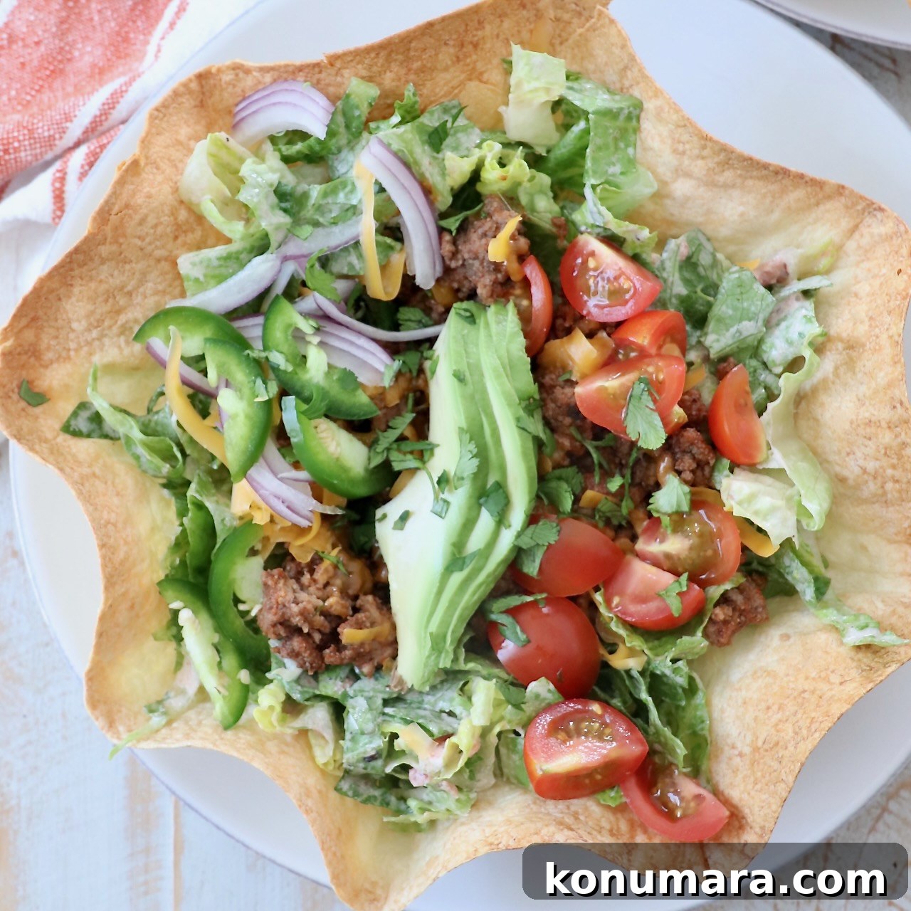 Quick Ground Beef Dinners for Weeknights 6 Taco Salad in tortilla shell